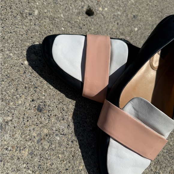 Reed Krakoff 10.5 GUC and Cream Flats Timeless and classic. - Picture 7 of 12